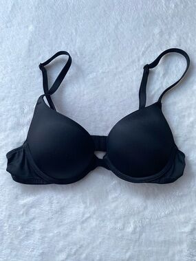 PINK Victoria’s Secret Wear Everywhere Push-Up Bra Black 32AA
